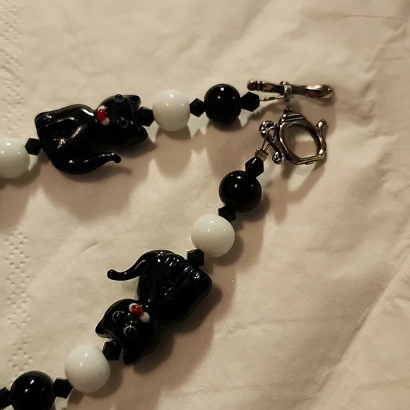 Bracelet needs glasses cat - Picture 3 of 6